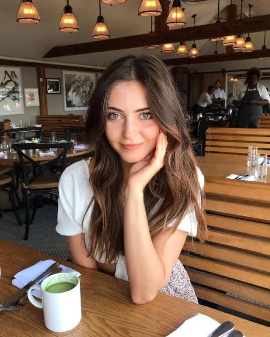 Independent Escorts in Delhi